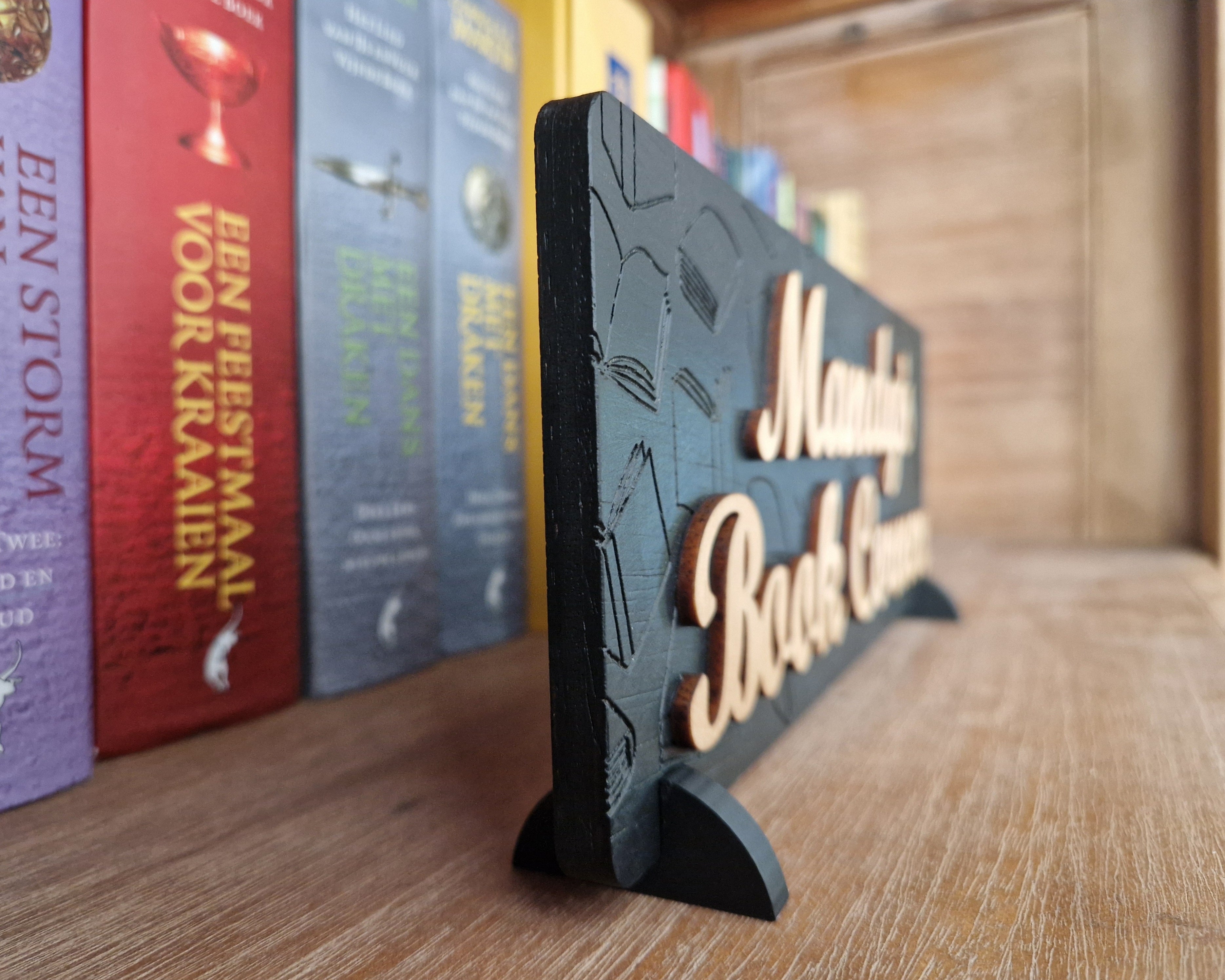 Personalizable Book Corner Sign