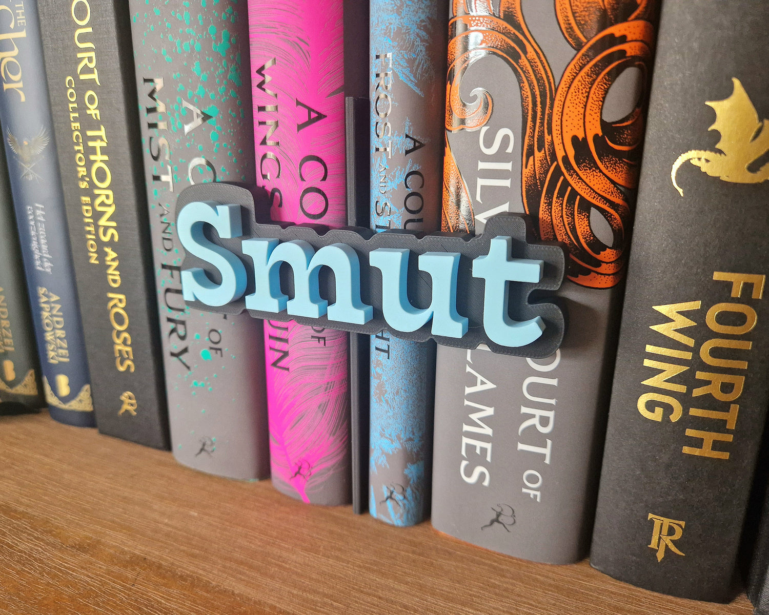 Bookshelf Peekout Sign - Smut