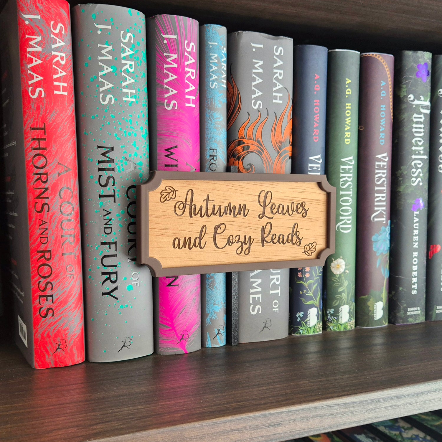 Wooden Peekout Sign - Autumn Leaves