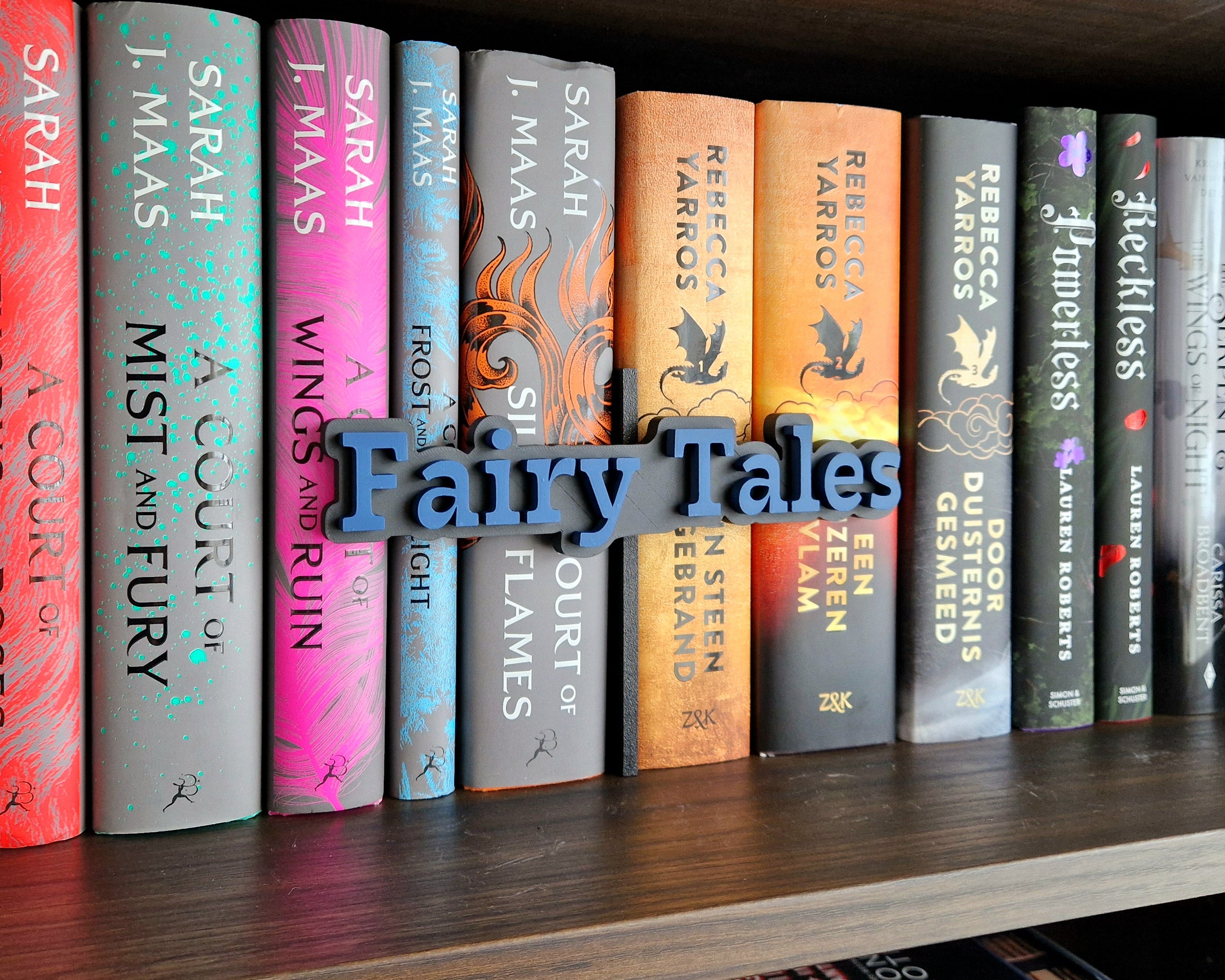 Bookshelf Peekout Sign - Fairy Tales