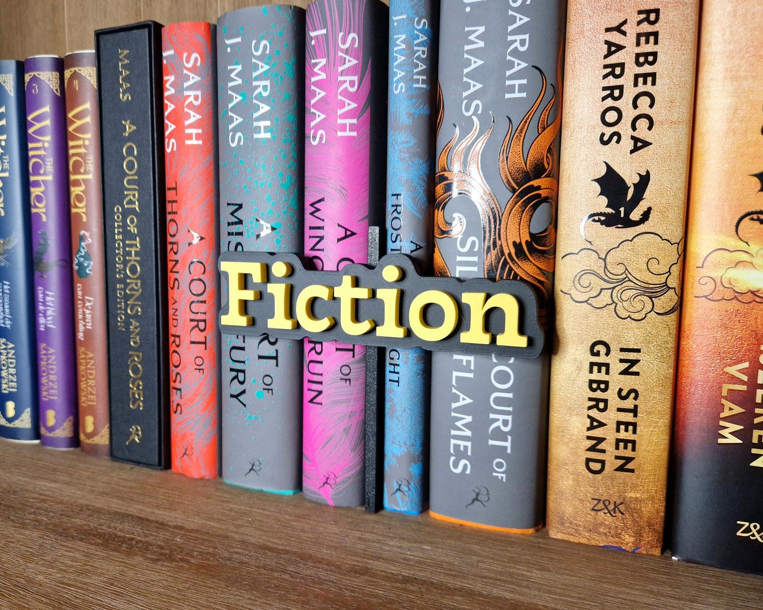 Bookshelf Peekout Sign - Fiction