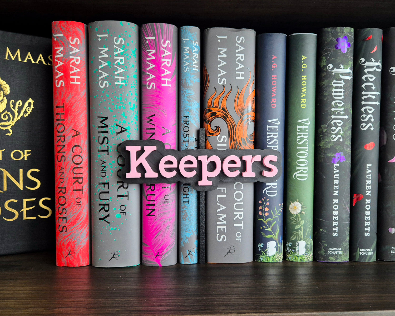 Bookshelf Peekout Sign - Keepers