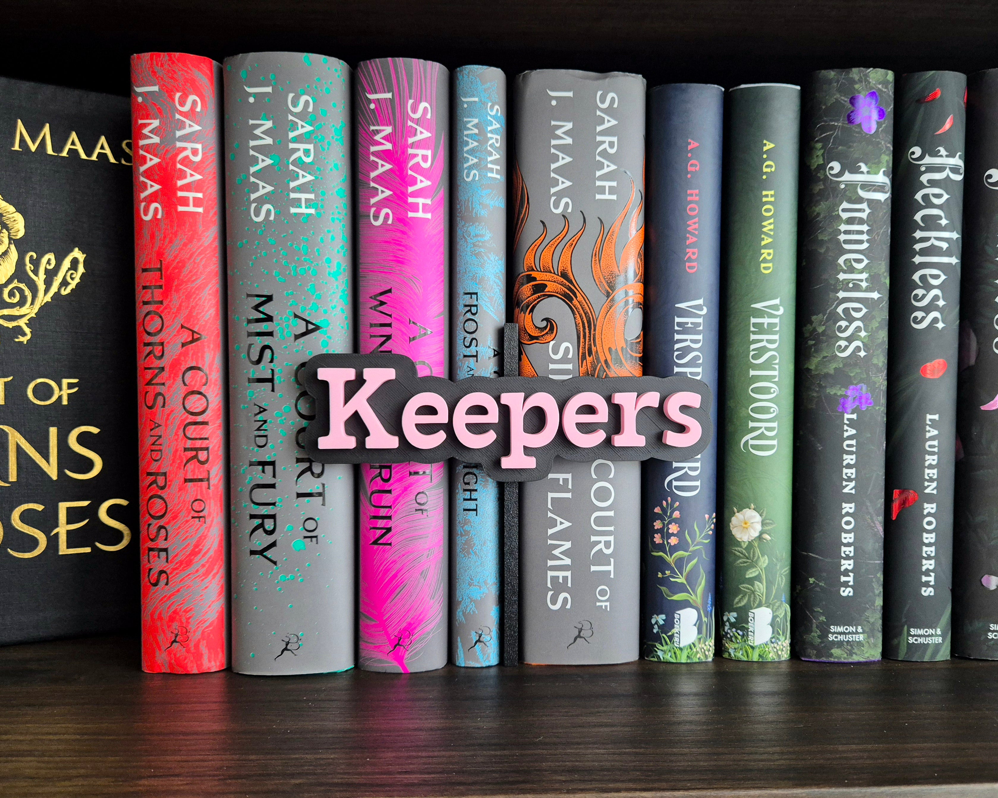 Bookshelf Peekout Sign - Keepers