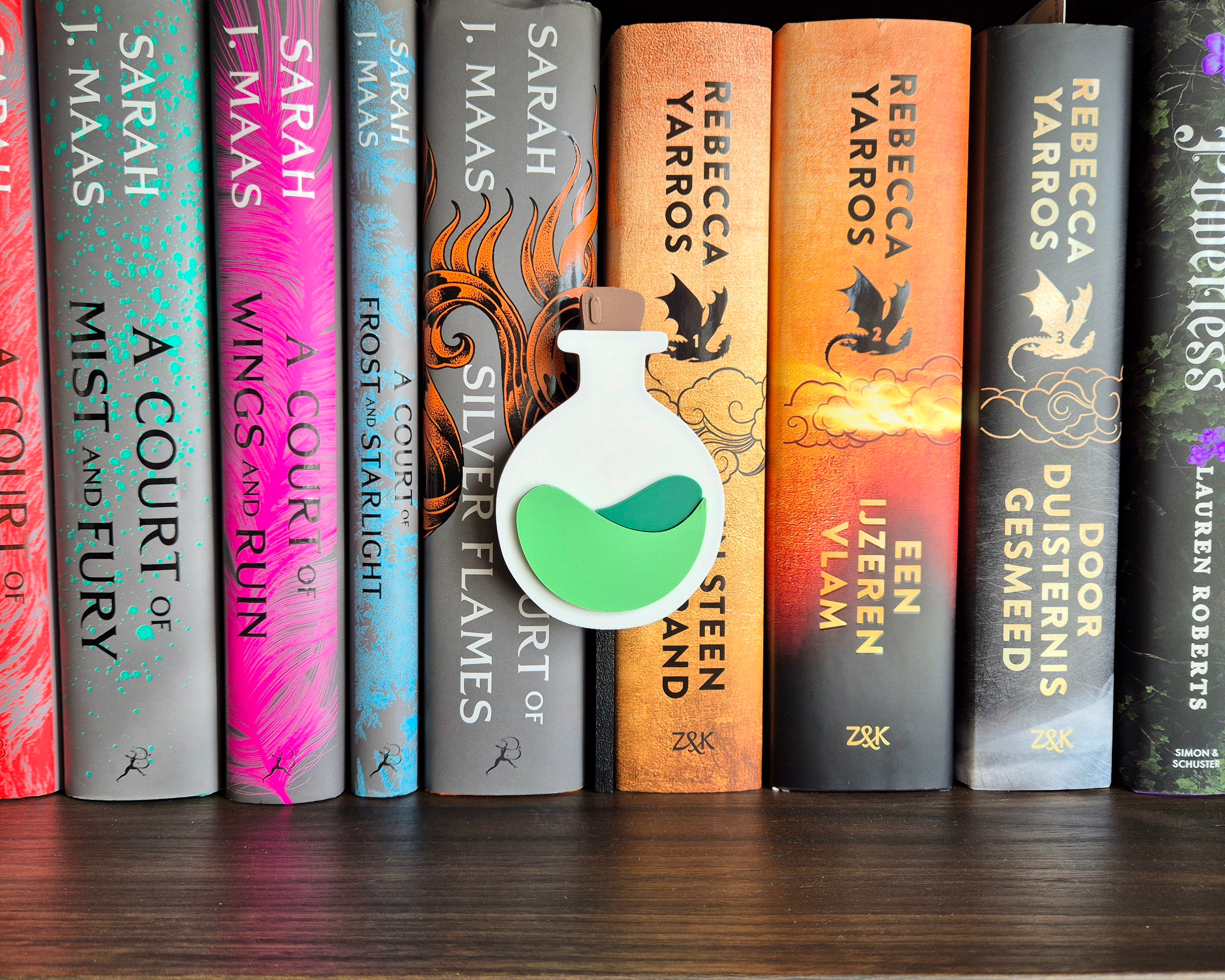 Bookshelf Peekout Sign - Potion Bottle