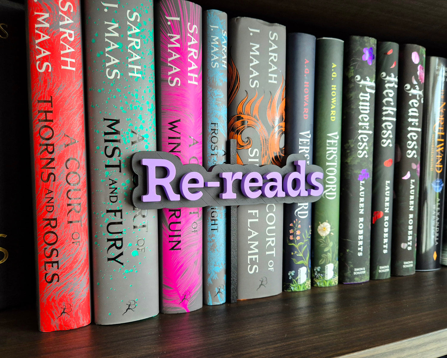 Bookshelf Peekout Sign - Re-reads