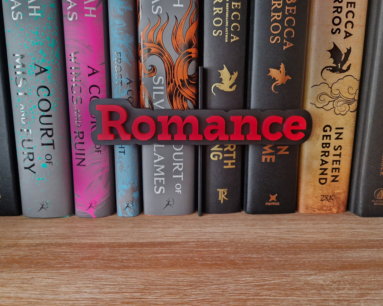 Bookshelf Peekout Sign - Romance