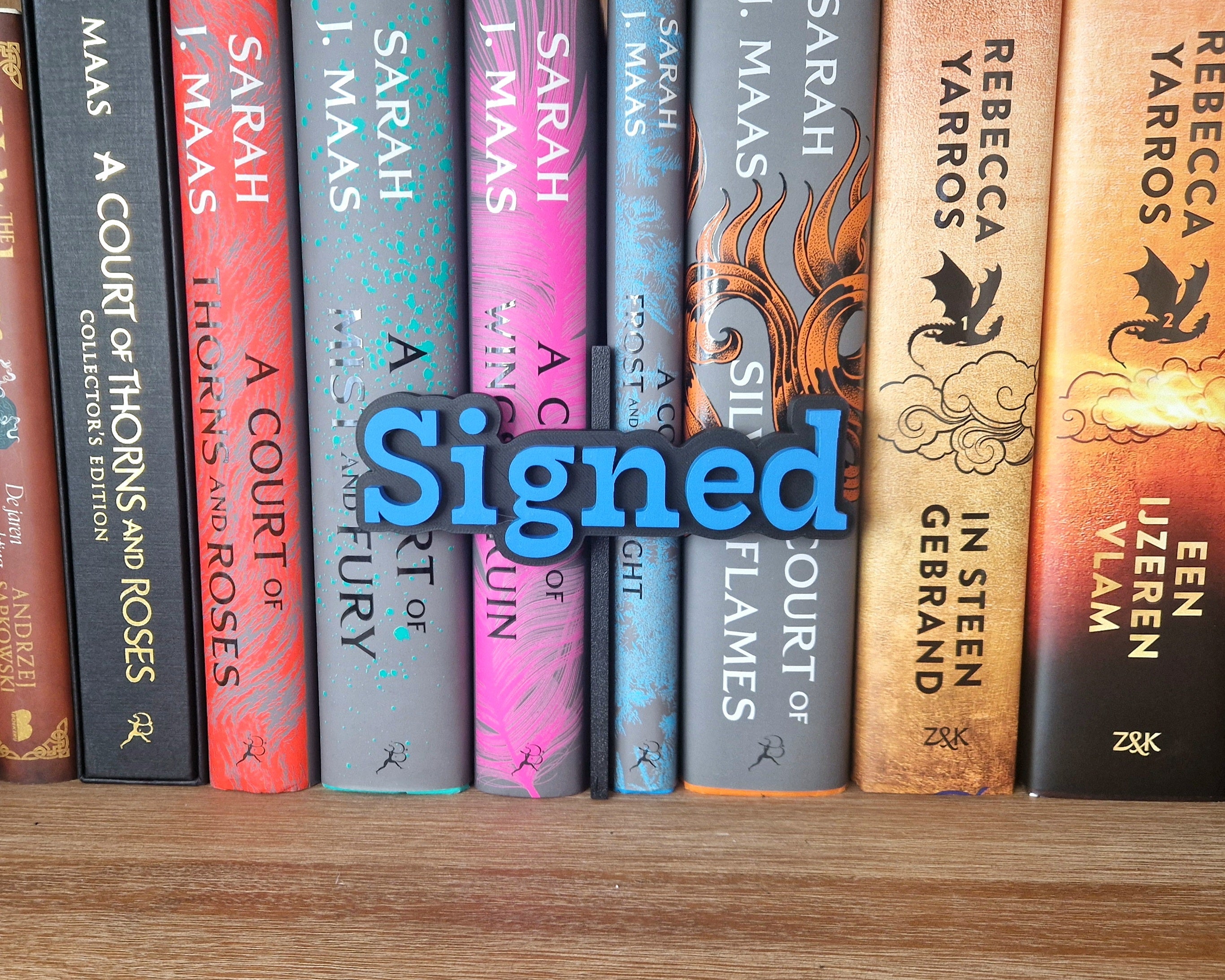 Bookshelf Peekout Sign - Signed