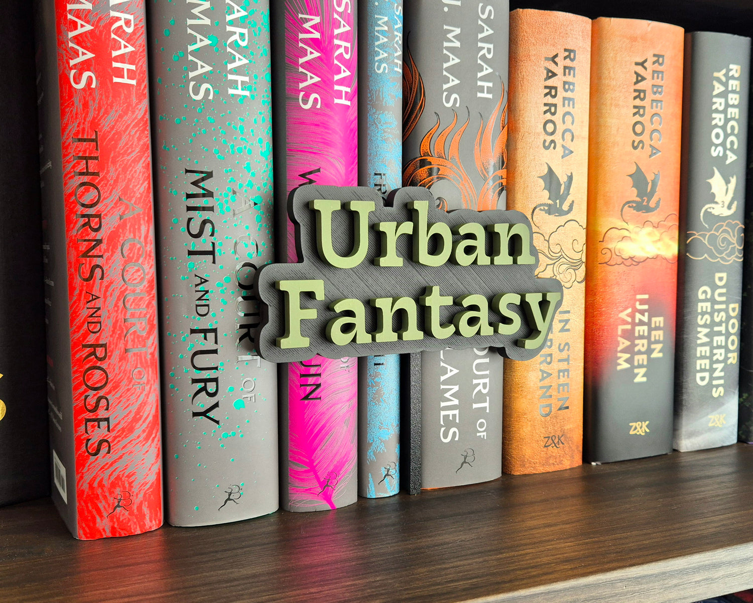 Bookshelf Peekout Sign - Urban Fantasy