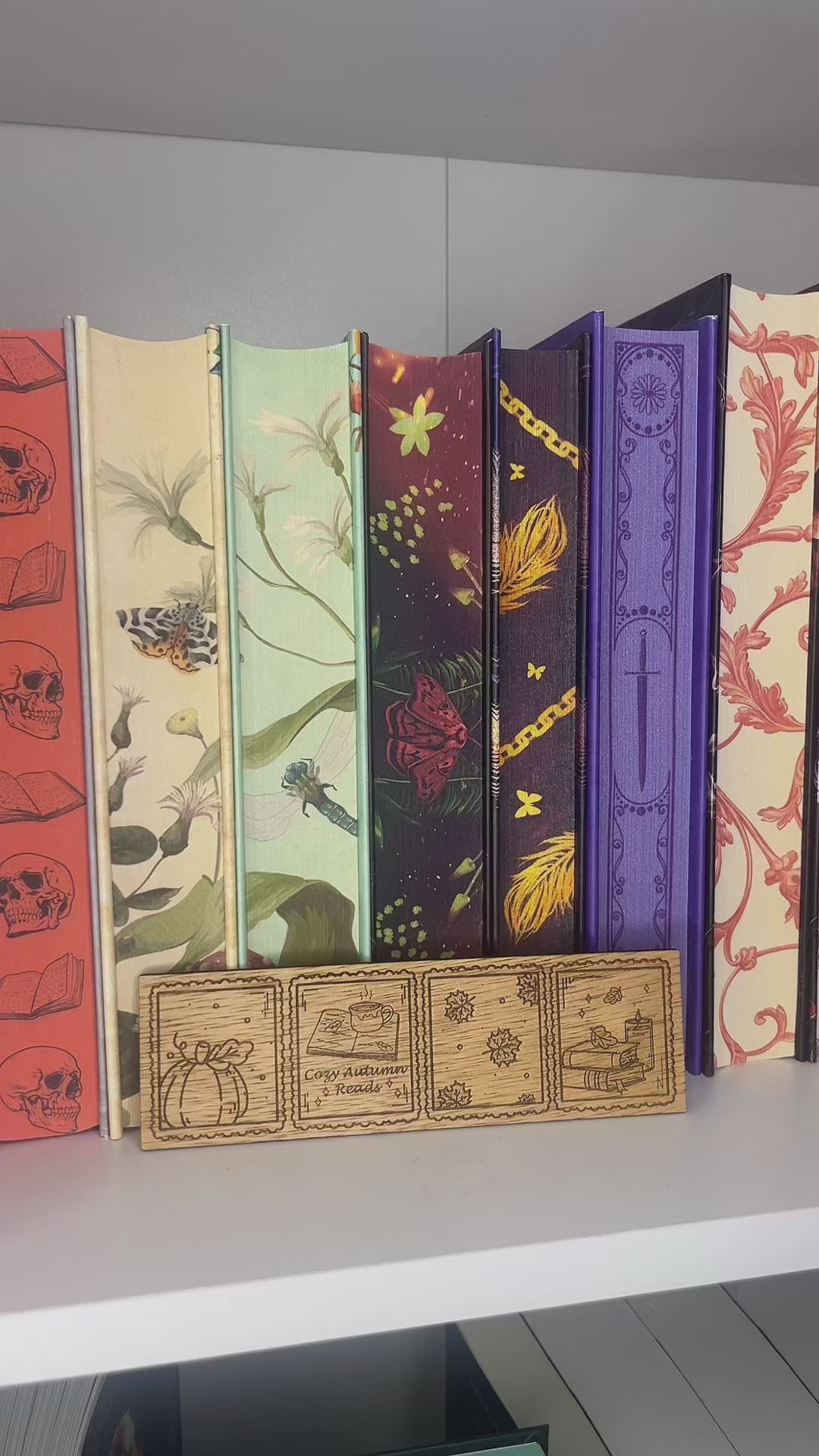 Wooden Bookmark - Cozy Autumn Reads