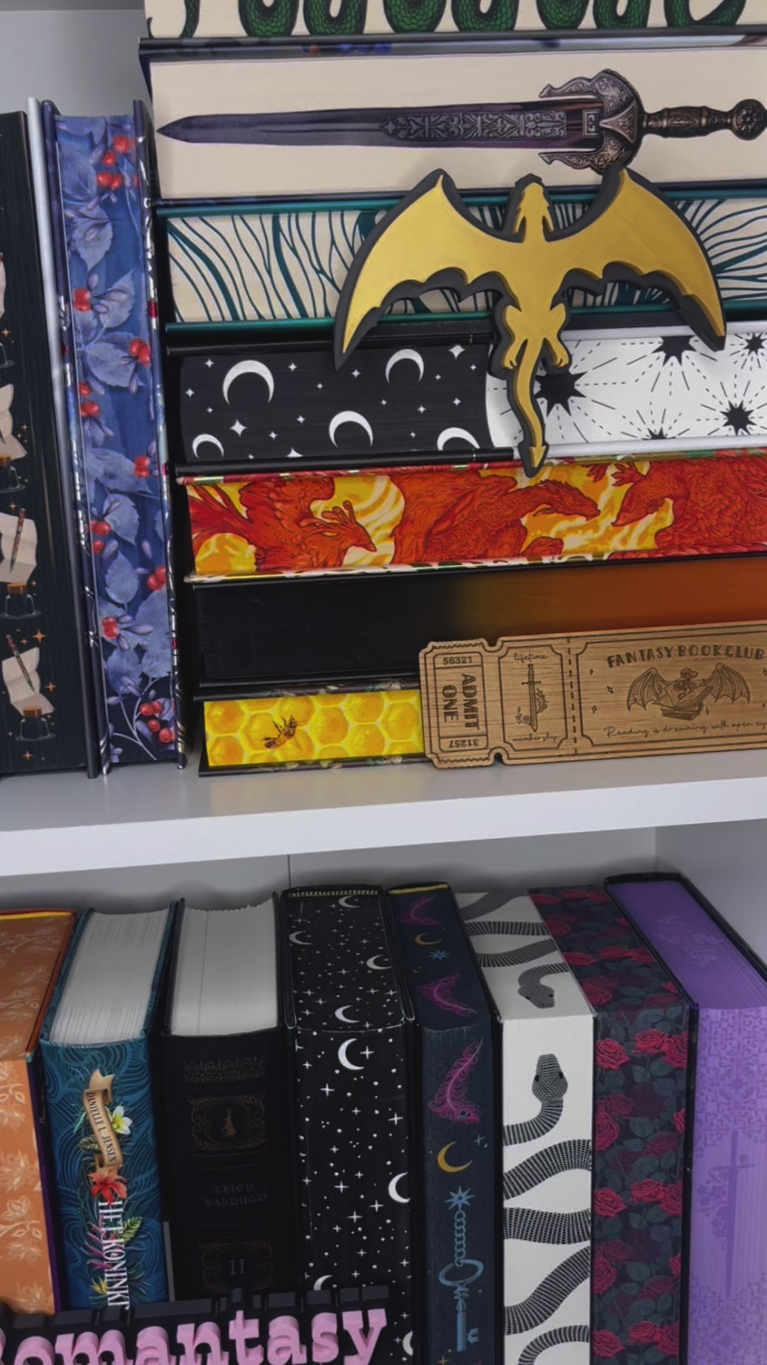 Bookshelf Peekout Sign - Dungeon Master