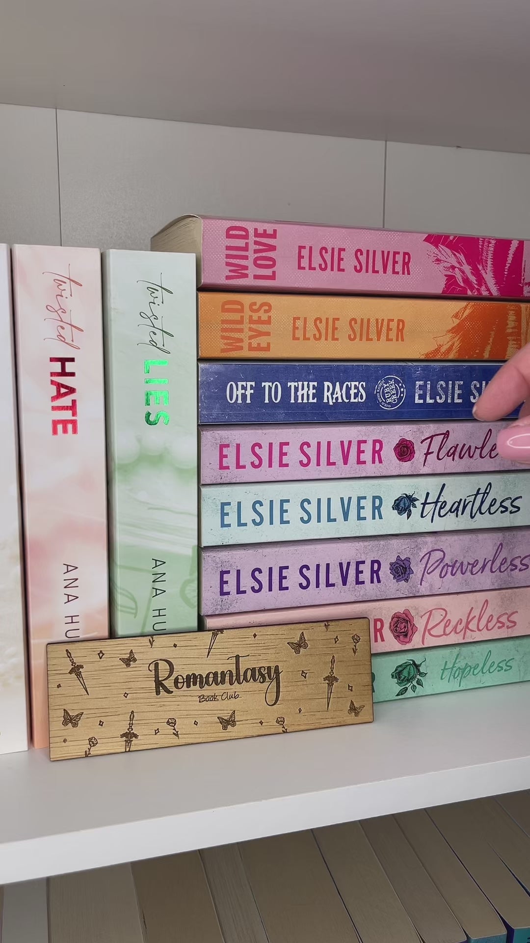Bookmark - Romantasy Book Club