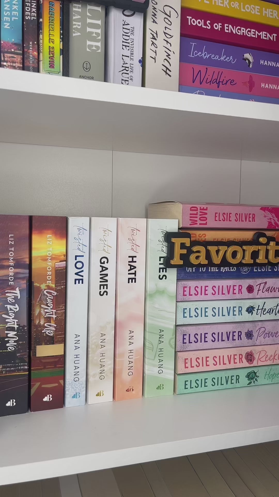 Bookshelf Peekout Sign - Favorites