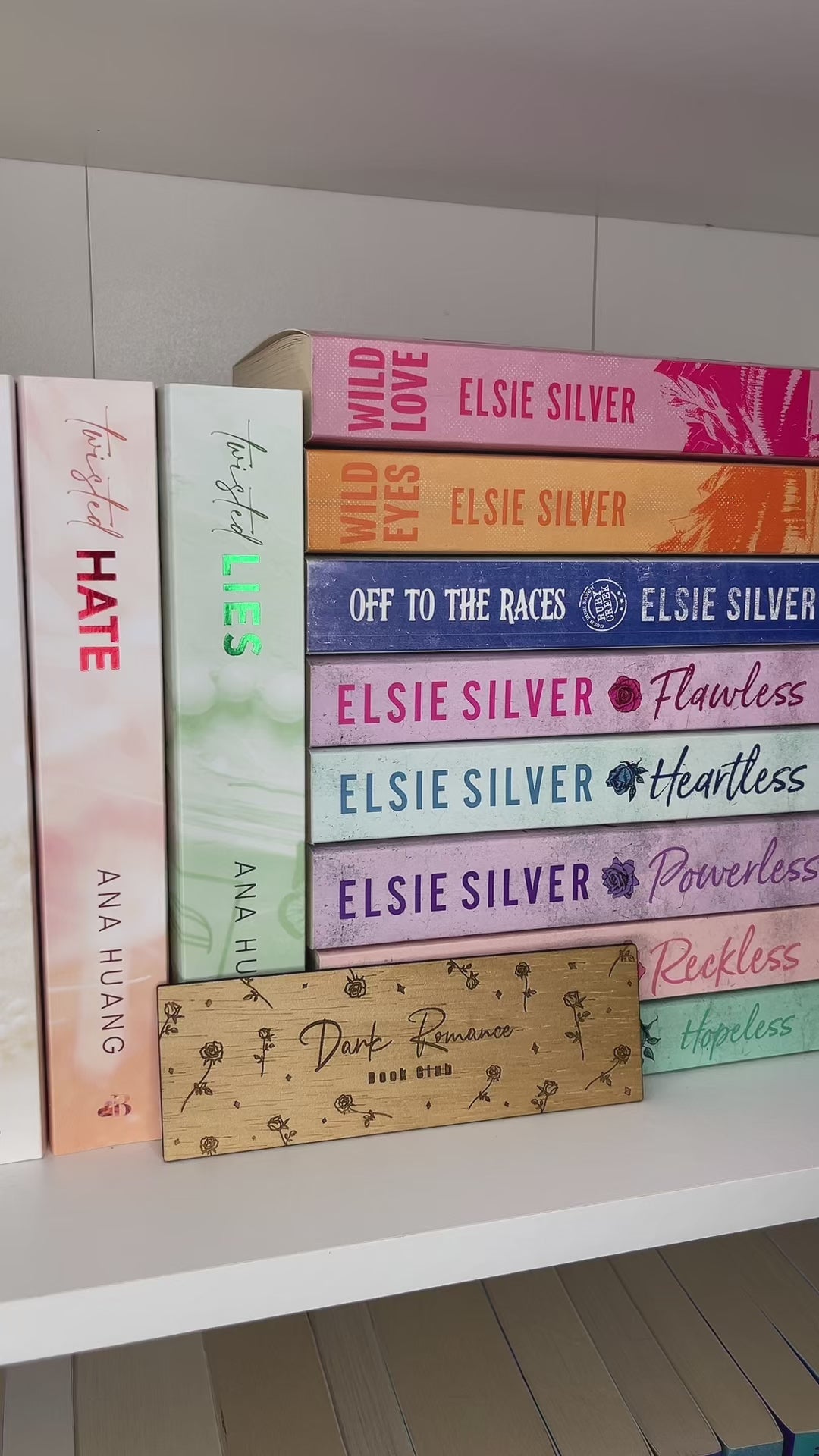 Bookmark - Dark Romance Book Club