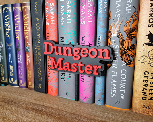 Bookshelf Peekout Sign - Dungeon Master