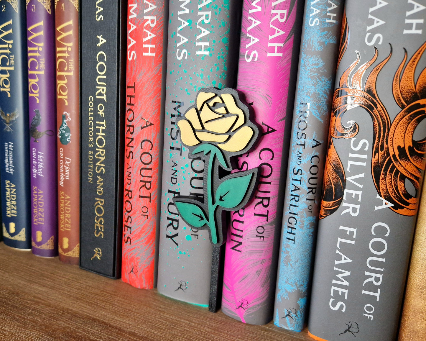 Bookshelf Peekout Sign - Rose