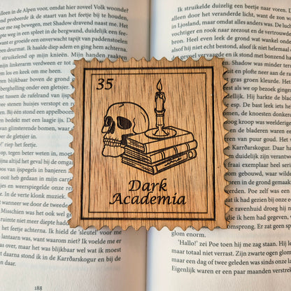 Bookish Postzegel Onderzetter - Dark Academia
