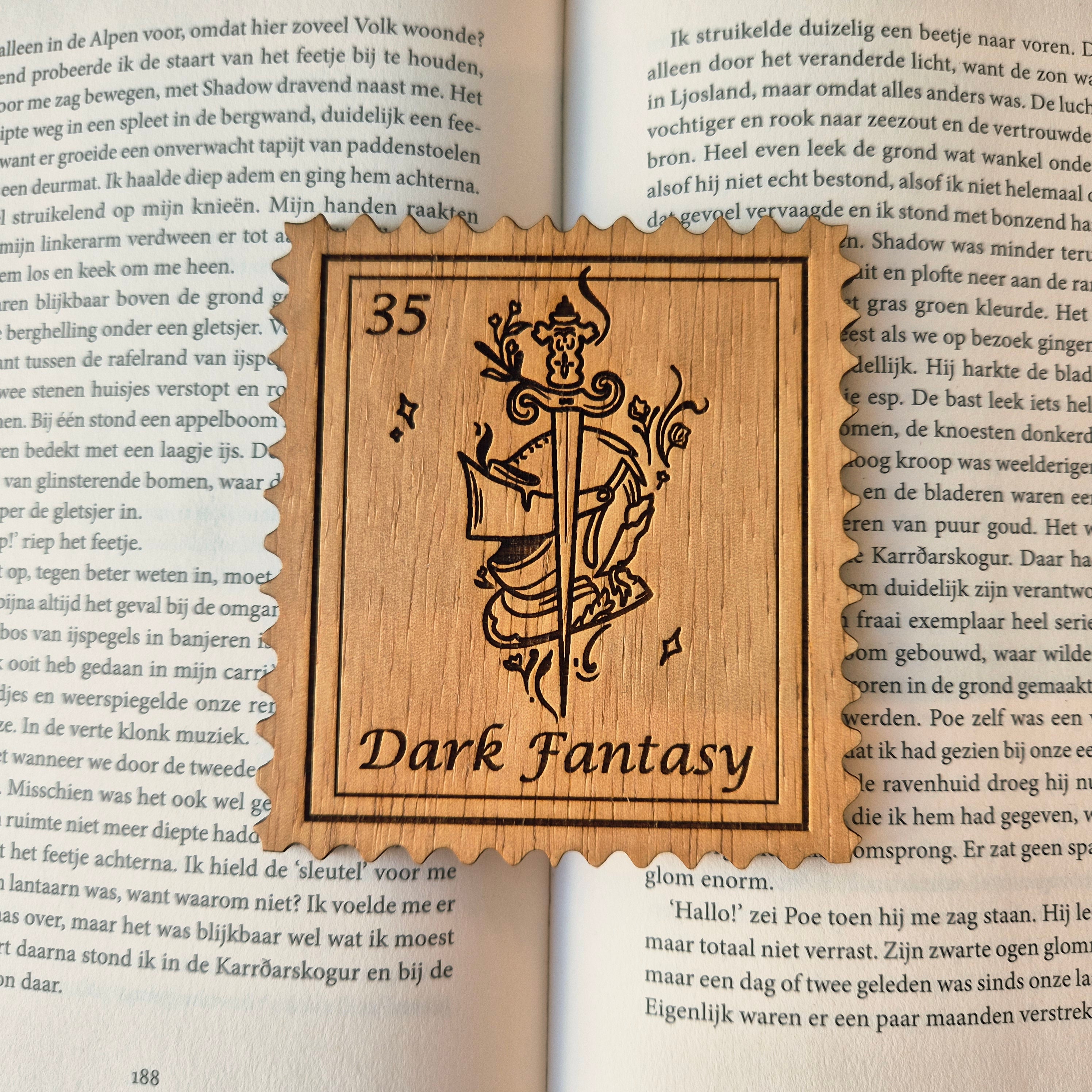 Bookish Postzegel Onderzetter - Dark Fantasy