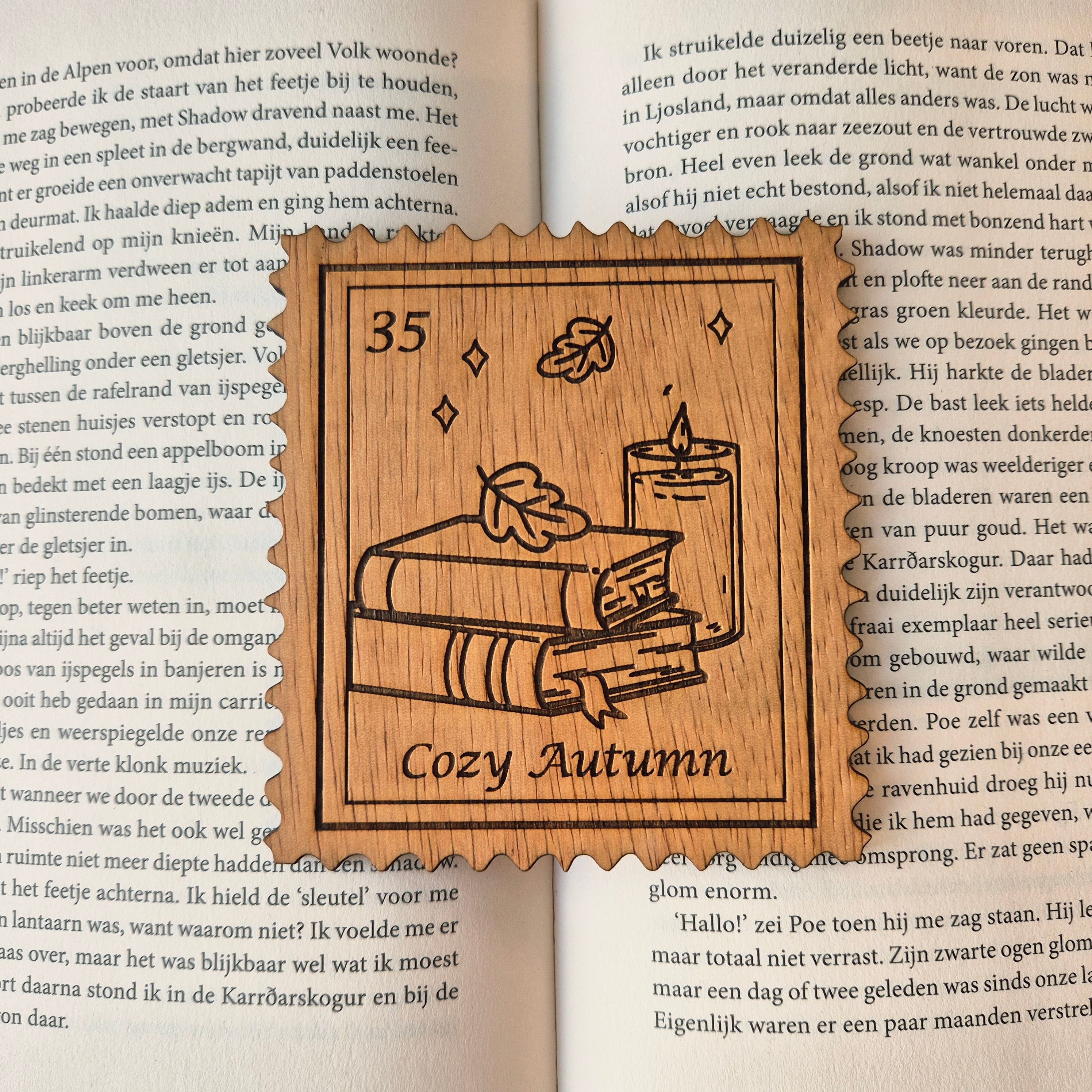 Bookish Postzegel Onderzetter - Cozy Autumn