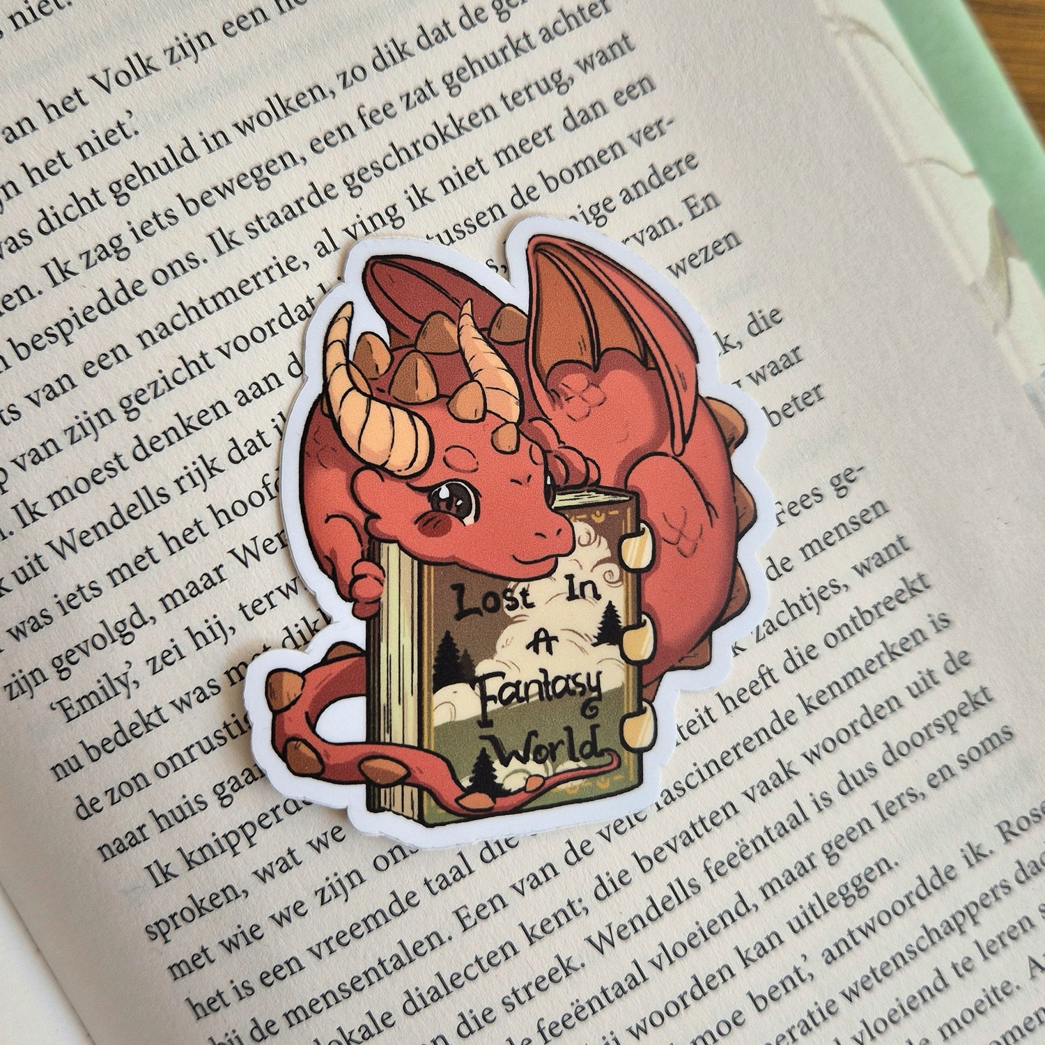Bookish Sticker - Lost in a Fantasy world