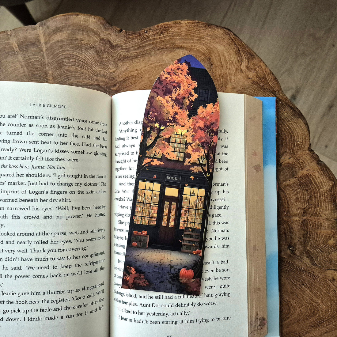 Booknook bookmark - Autumn Bookshop