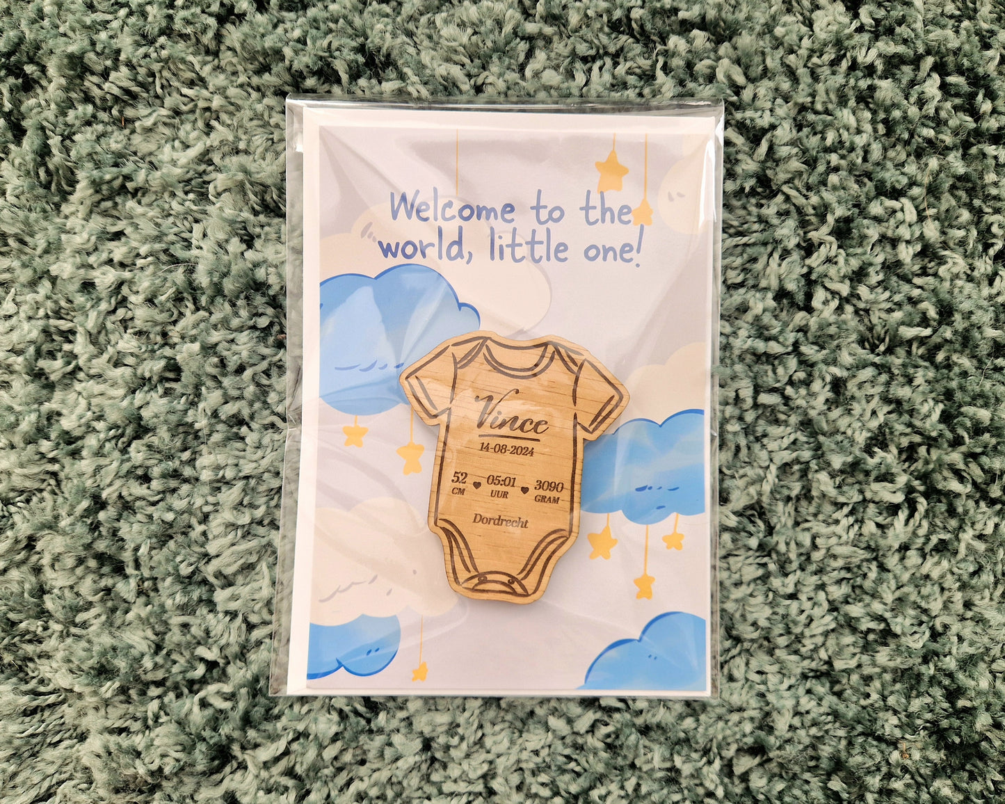 Newborn Gift - Baby Romper Magnet with Greeting Card