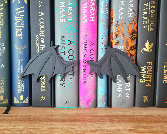 Bookshelf Peekout Sign - Bat Wing