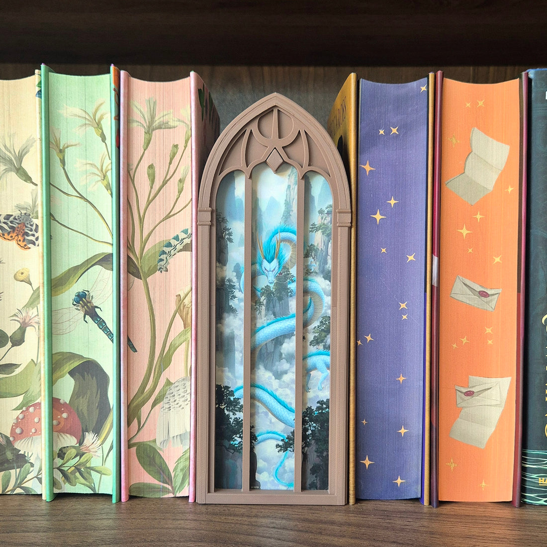 Booknook bookmark - Dragon Peaks