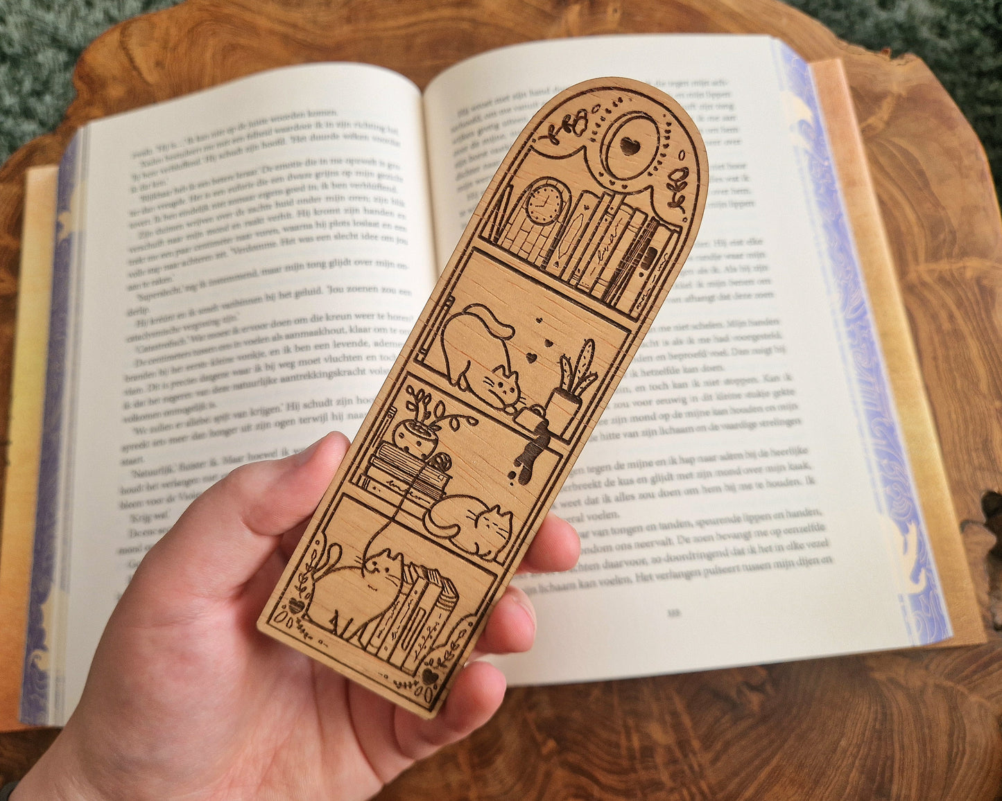 Bookmark - Cats Book Case