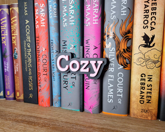 Bookshelf Peekout Sign - Cozy