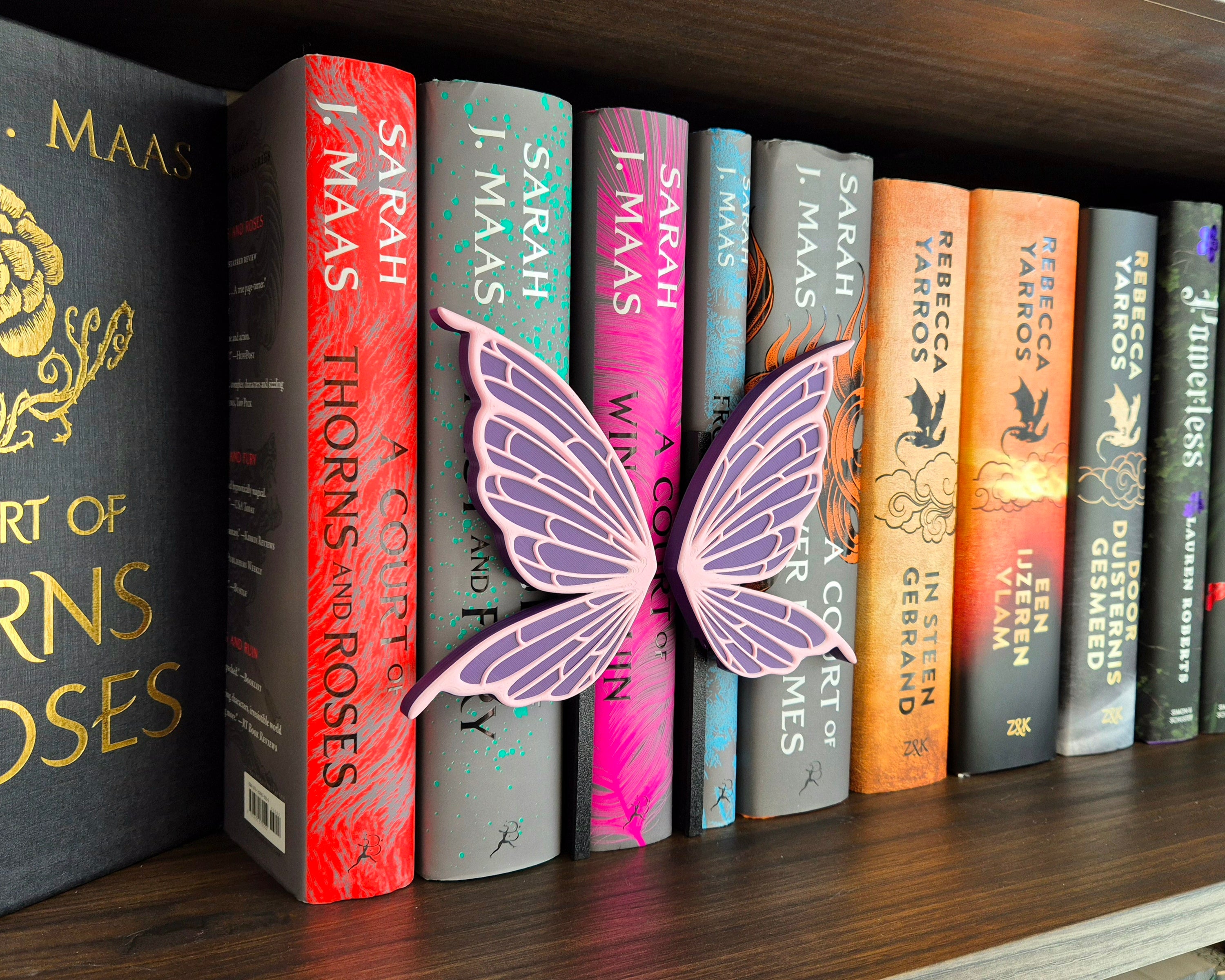 Bookshelf Peekout Sign - Fairy wings