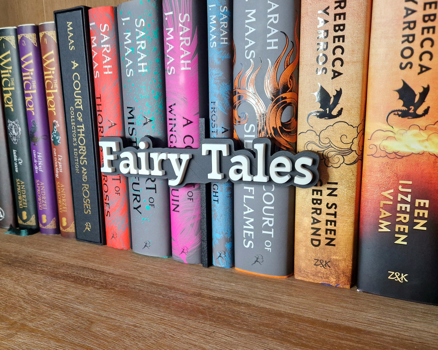 Bookshelf Peekout Sign - Fairy Tales