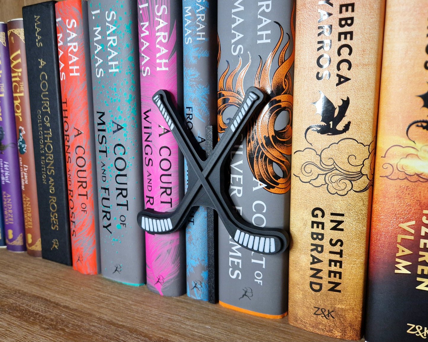 Bookshelf Peekout Sign - Ice Hockey sticks