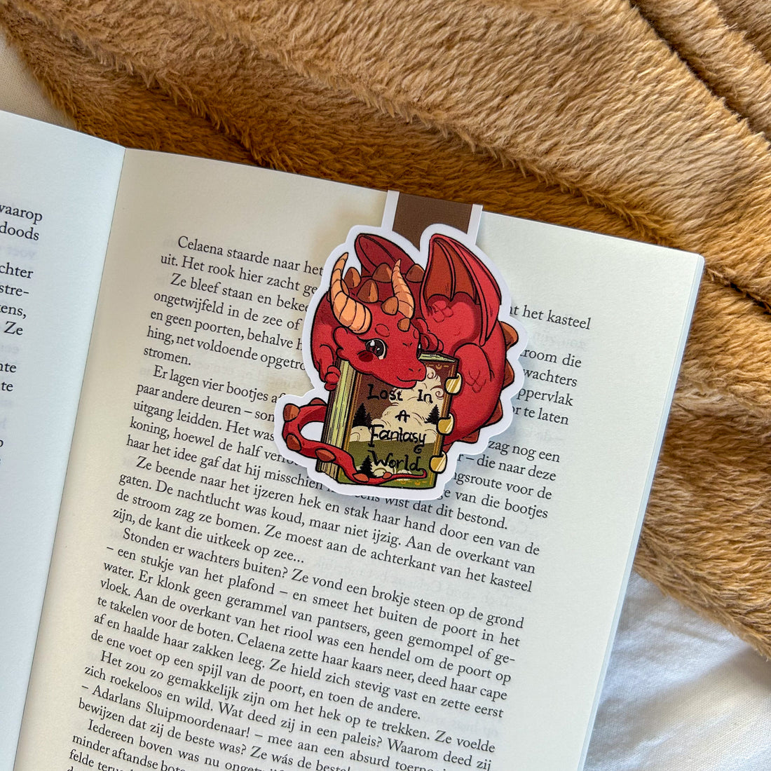 Magnetic bookmark - Lost in a Fantasy World