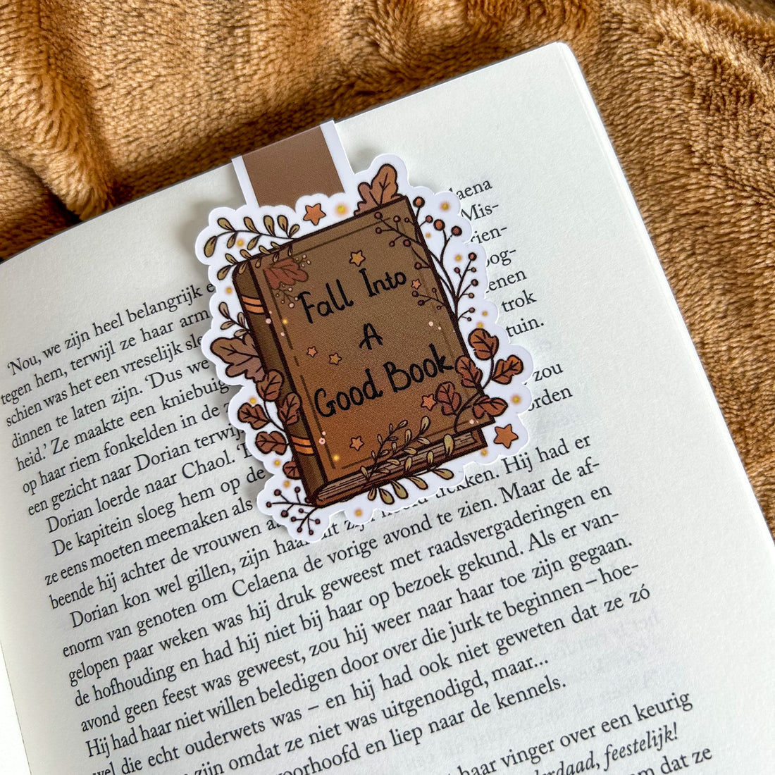 Magnetic bookmark - Fall into a good book