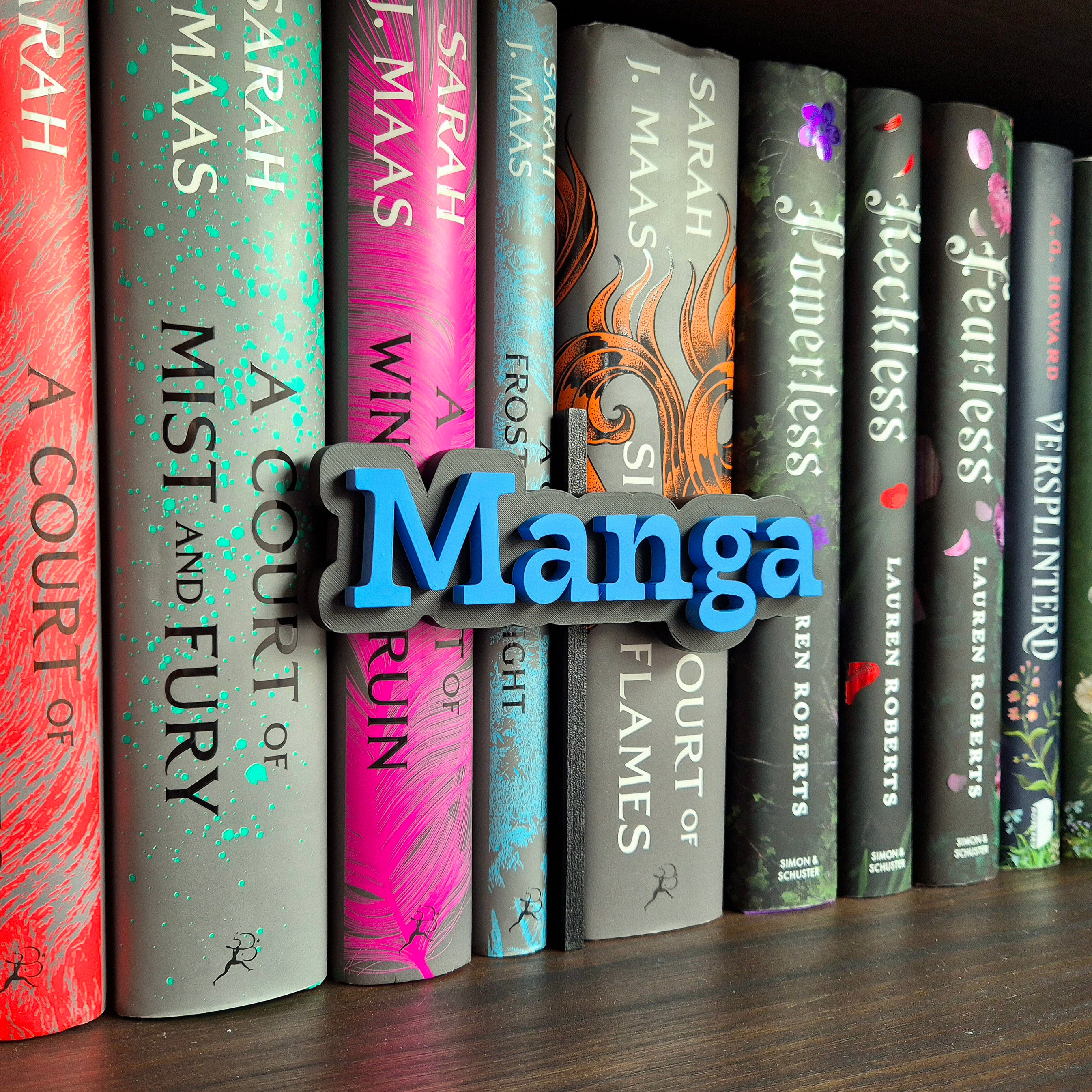 Bookshelf Peekout Sign - Manga