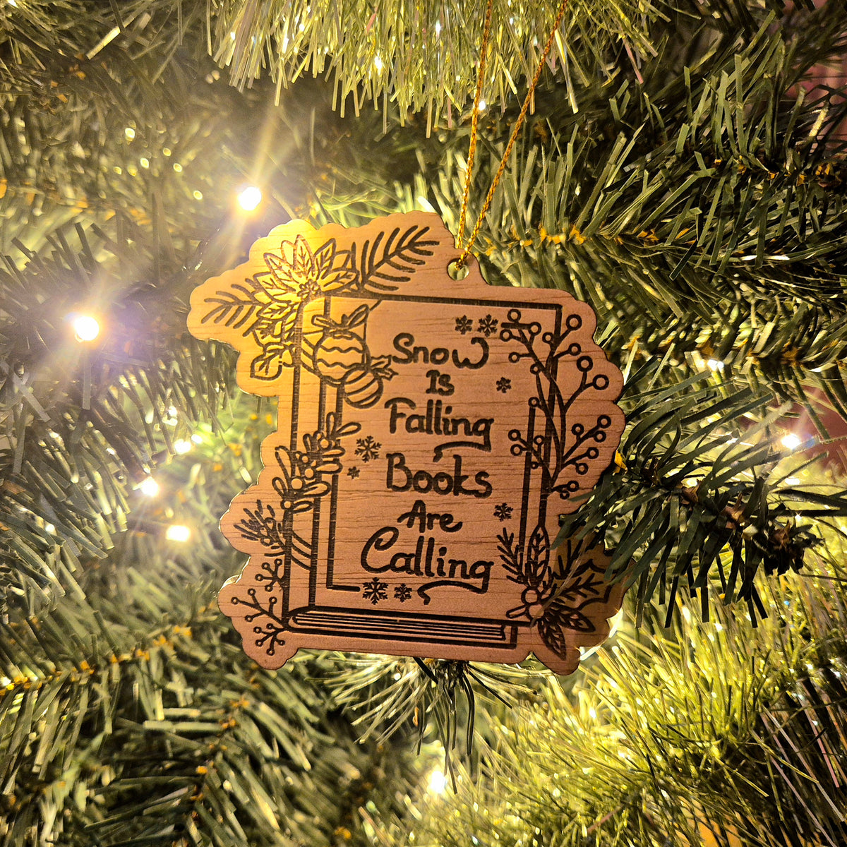 Bookish Ornament - Snow is Falling