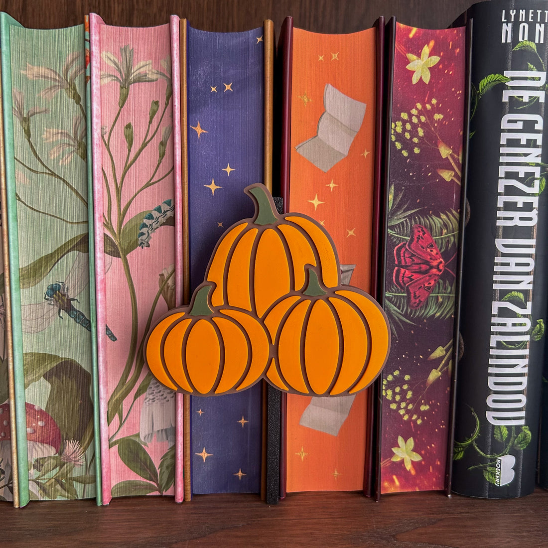 Bookshelf Peekout Sign - Pumpkins