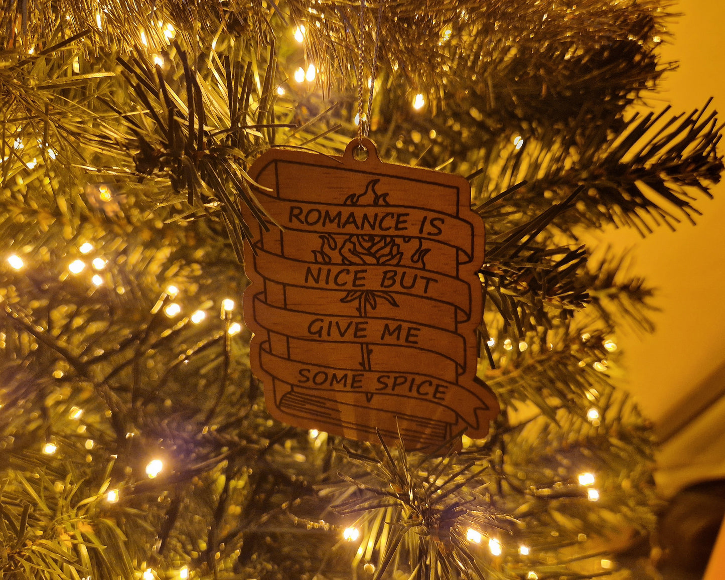 Bookish Ornament - Give me some Spice