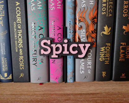 Bookshelf Peekout Sign - Spicy