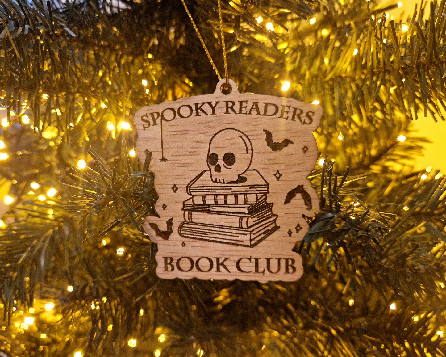 Bookish Ornament - Spooky Readers