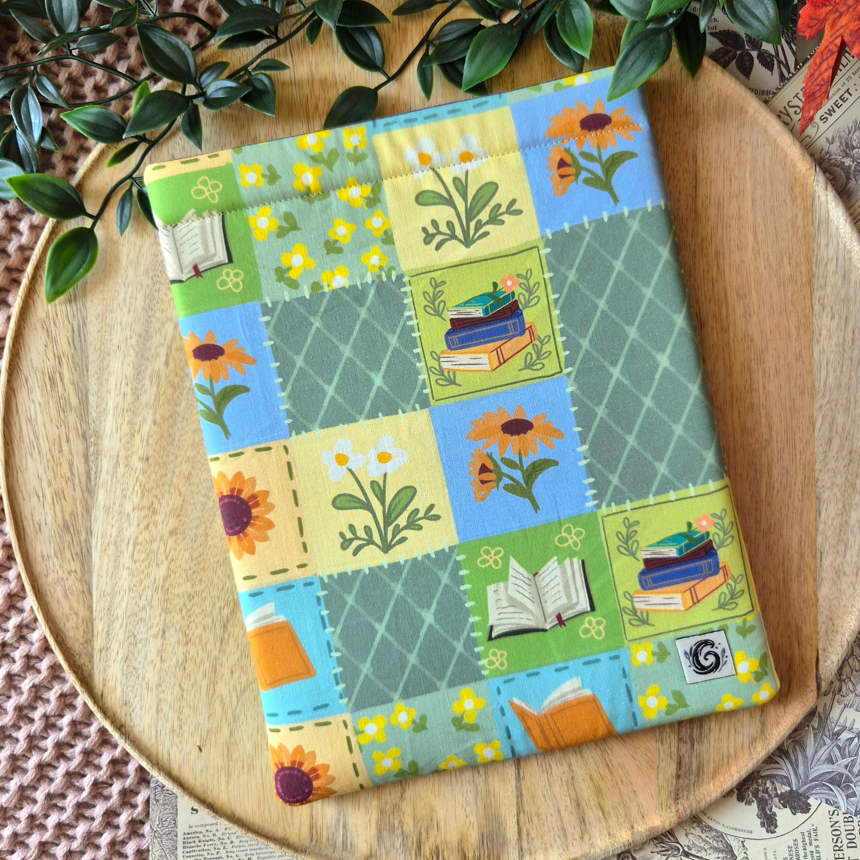 Booksleeve - Summer Patchwork
