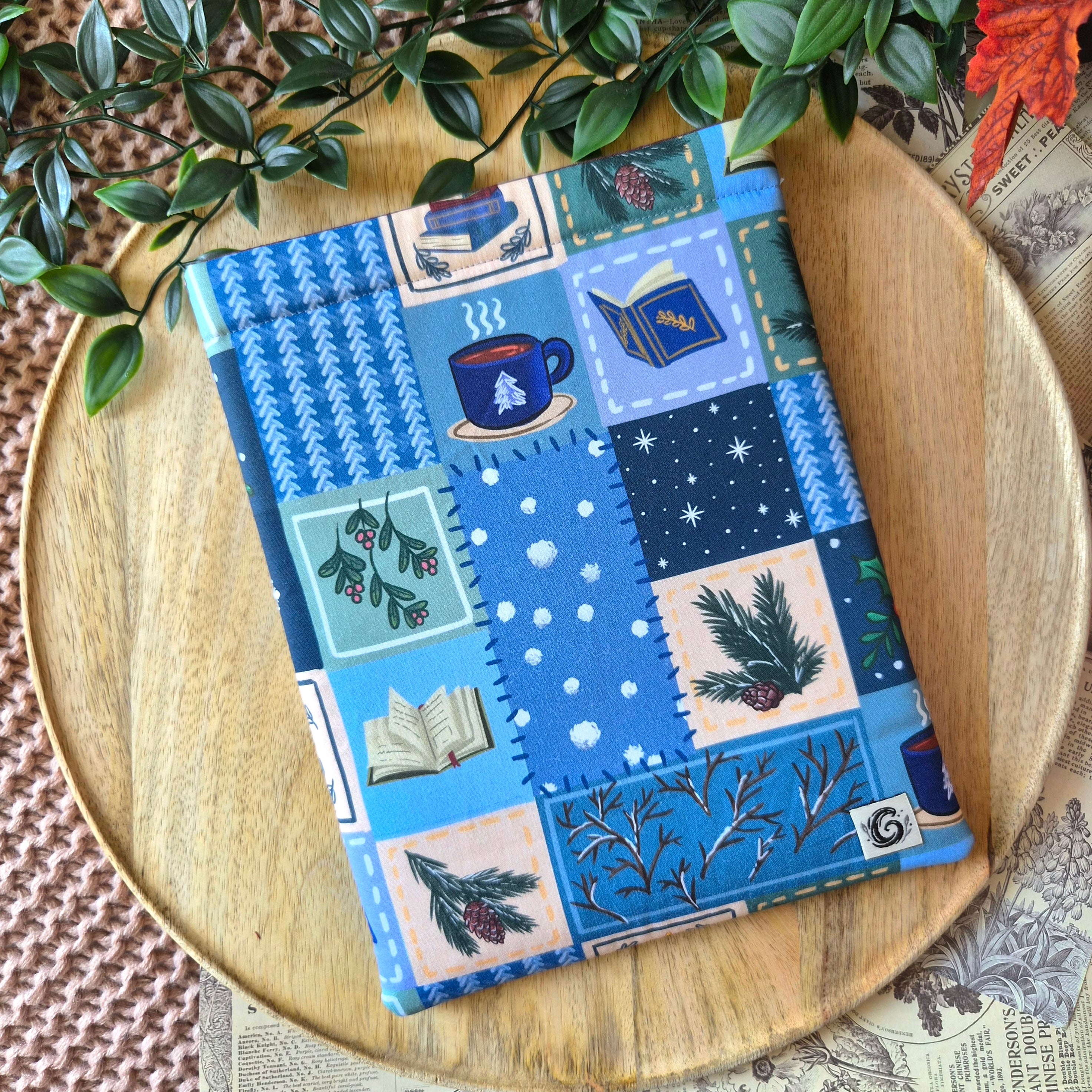 Booksleeve - Winter Patchwork