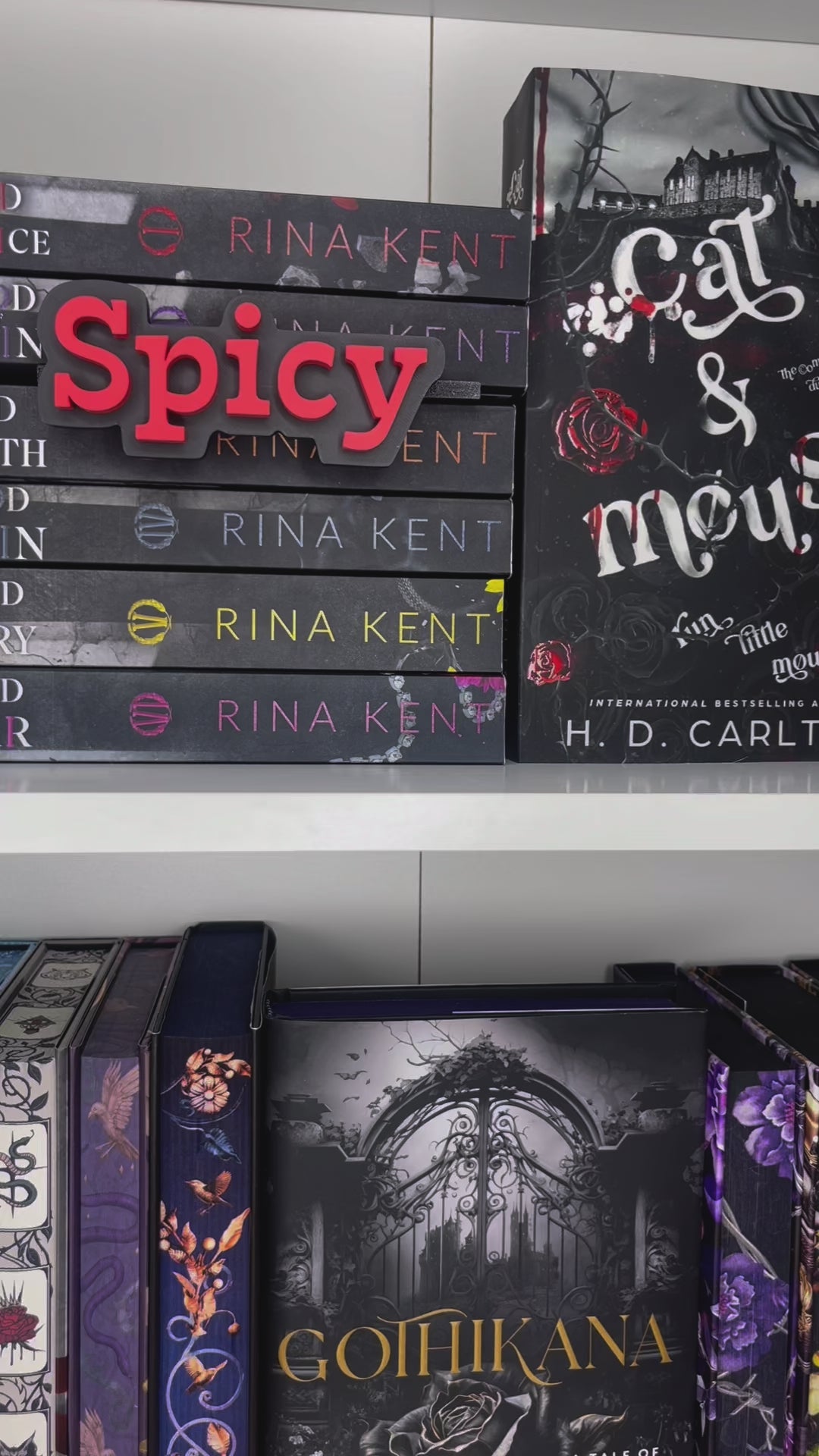 Bookshelf Peekout Sign - Spicy