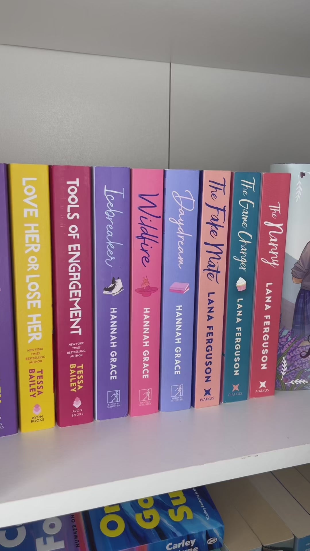 Wooden Peekout Sign - Library