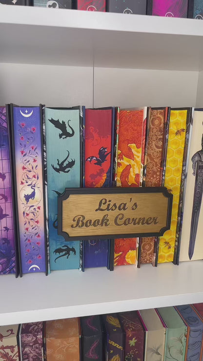 Wooden Peekout Sign - Book Corner