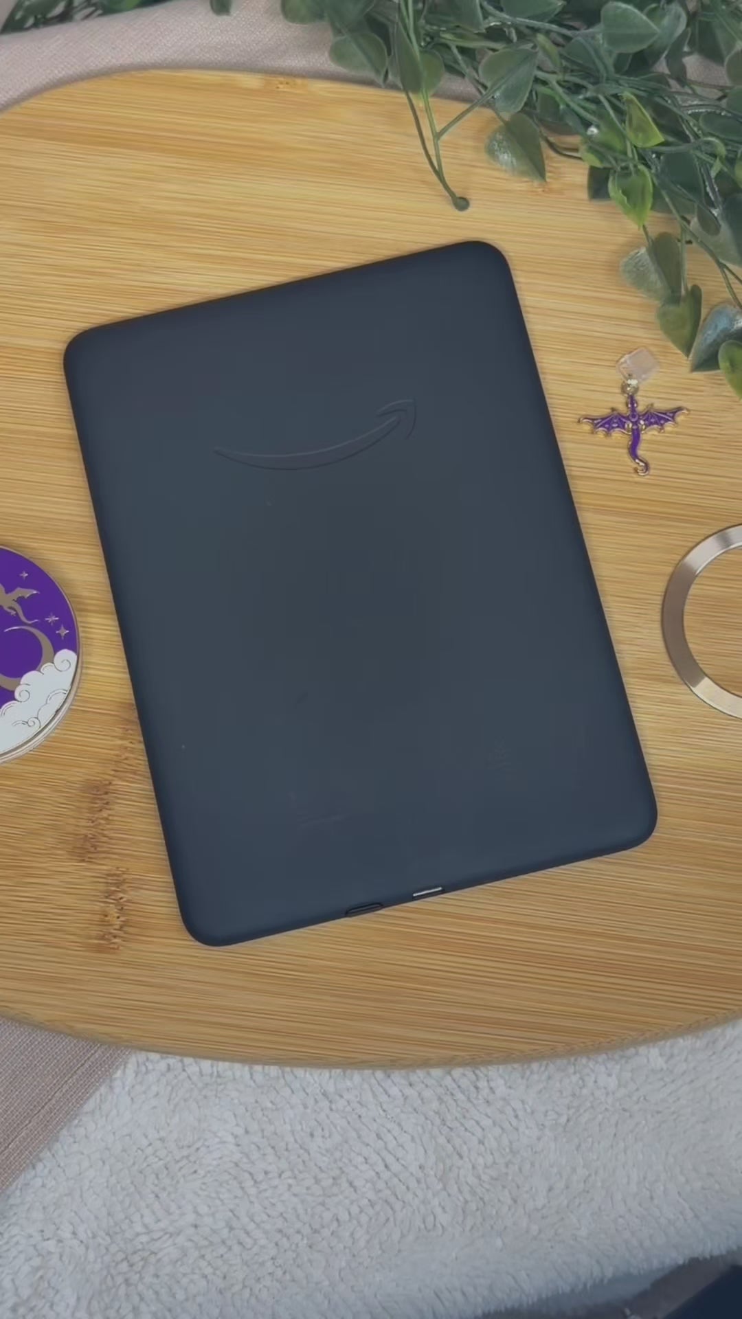 E-Reader Insert - Black Dragon