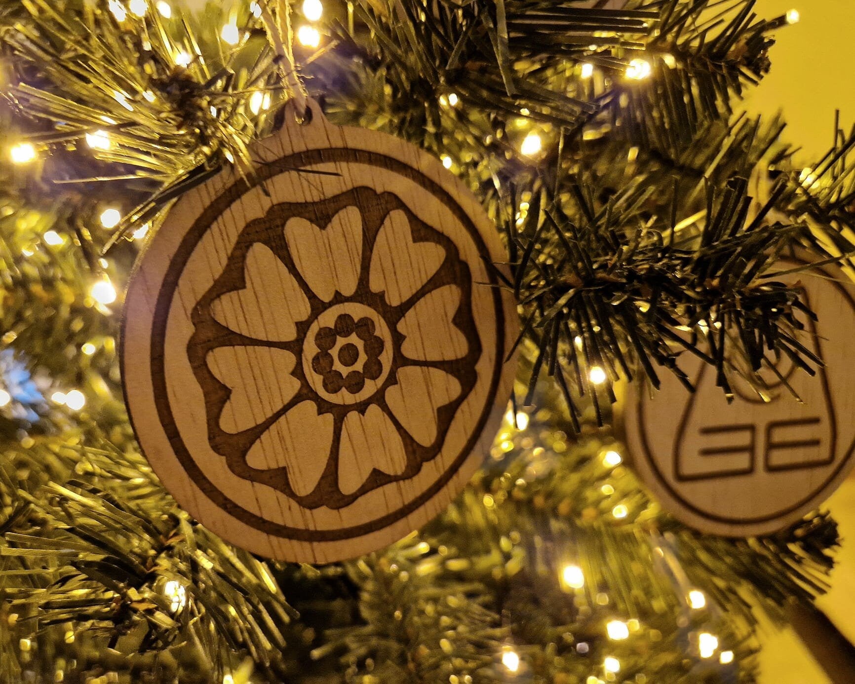 ATLA Inspired Christmas Ornaments Set - Avatar Fan Gift - Home Decor - Present - Housewarming Gift - Avatar the last Airbender, White Lotus